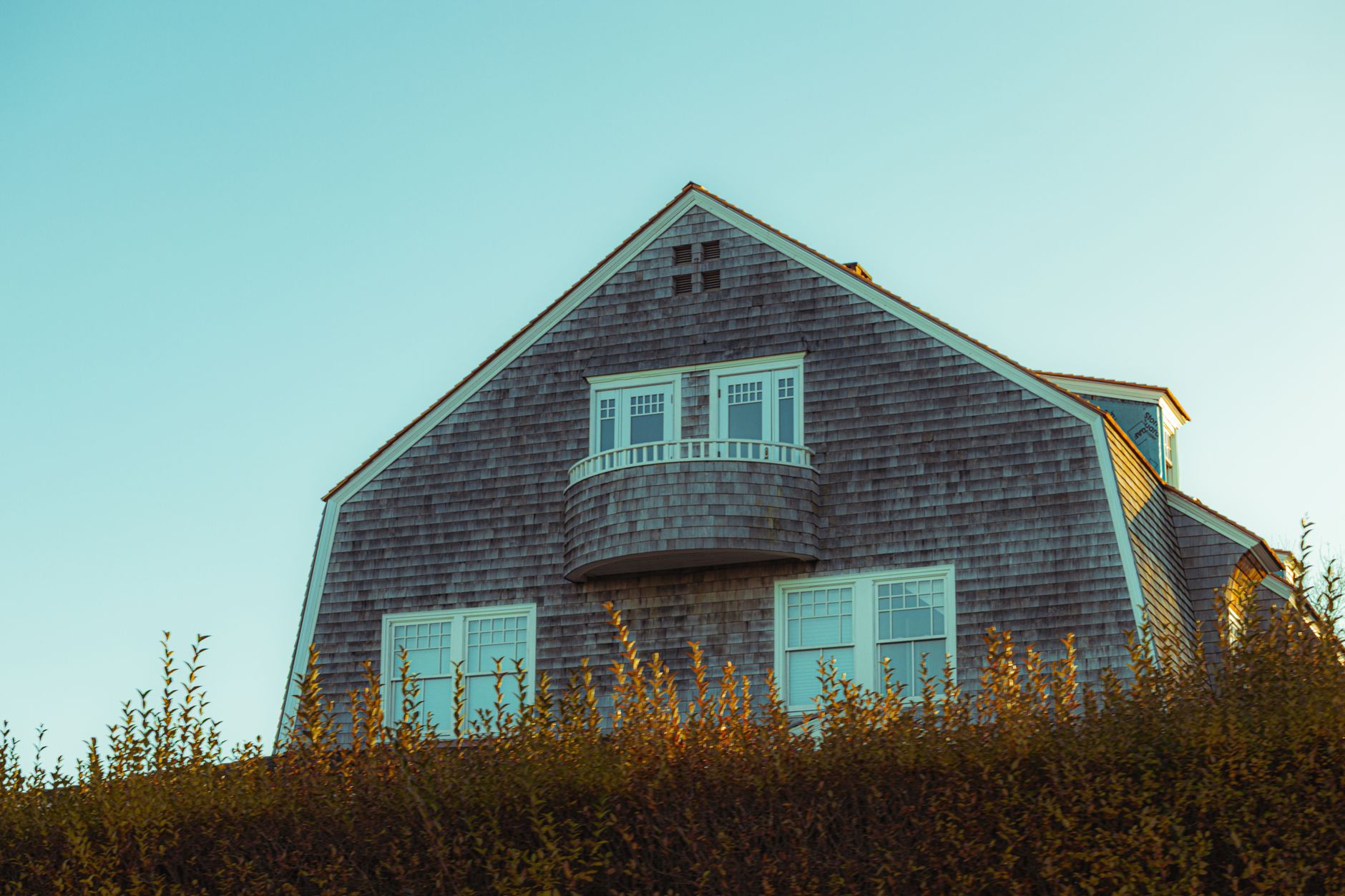 Hand-split cedar shake roofing